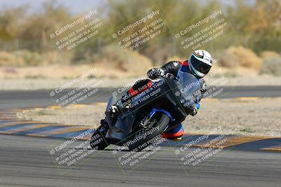 media/Feb-04-2023-SoCal Trackdays (Sat) [[8a776bf2c3]]/Turn 2 (1140am)/